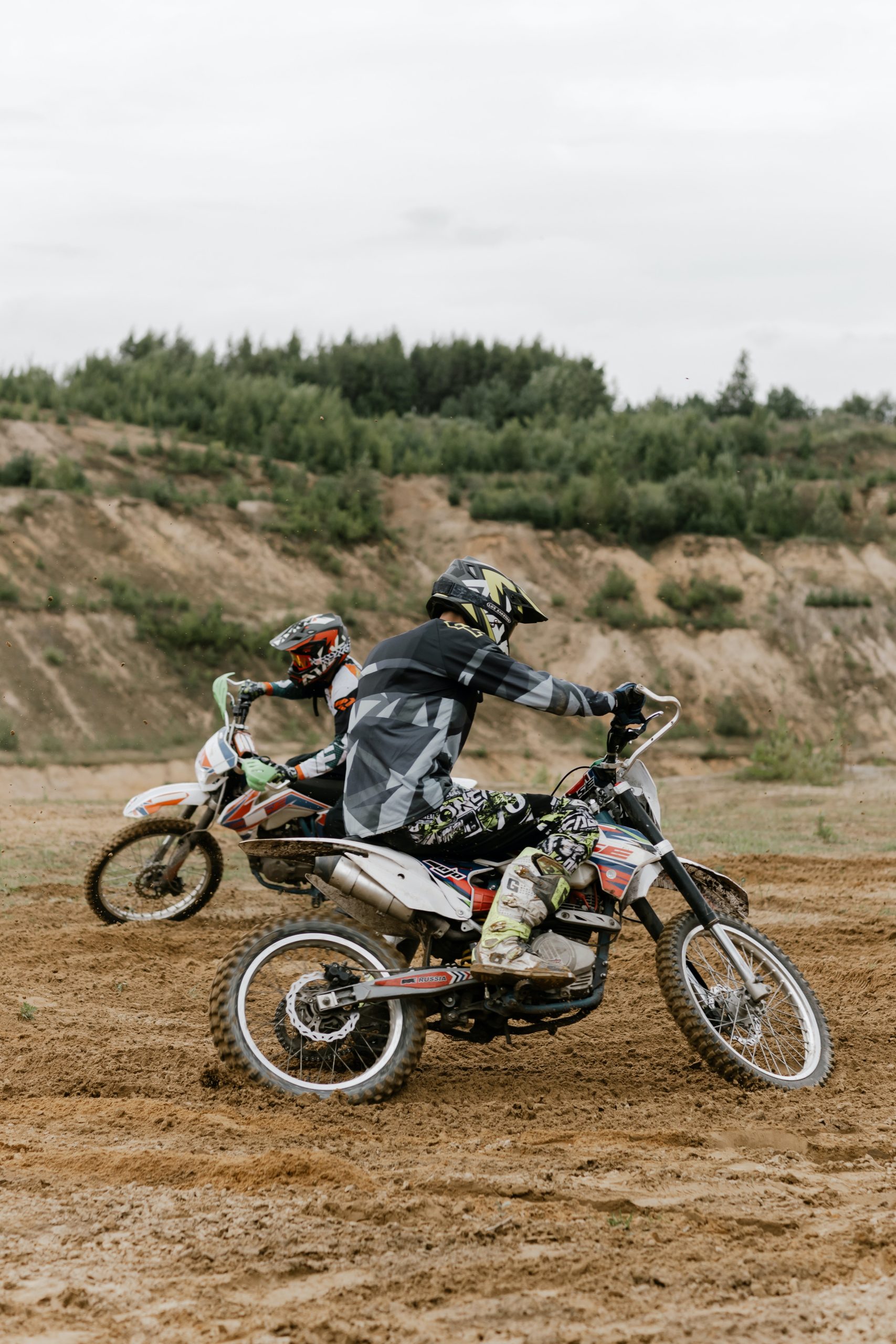 Promos pièces de moto Boutique -Promos pièces de moto Boutique pexels cottonbro studio 5803617 scaled