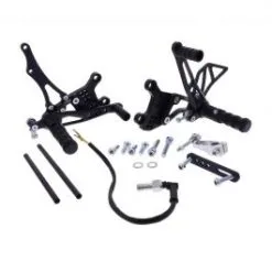 KIT REPOSE-PIEDS ARRIERE TRW MCF107SP TUV
